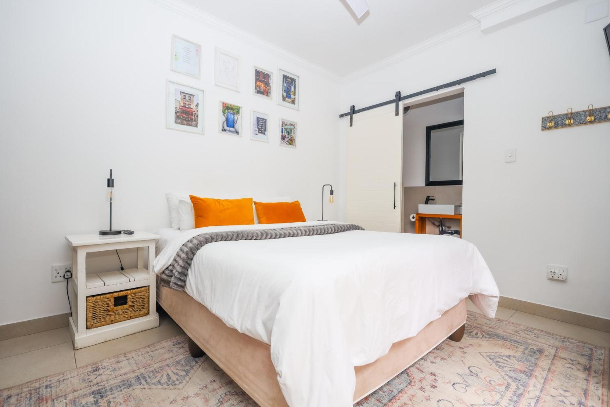 The Blue Door B&B East London Extérieur photo